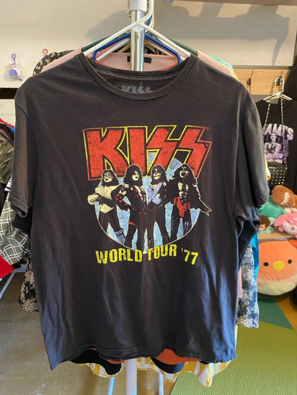 Kiss Black Graphic 'World Tour '77' Tee with Red & Yellow Logo